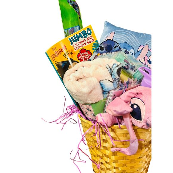 Stitch and Angel adorable bundle
40*50 baby throw Matching pillow Angel plush - Picture 11 of 14